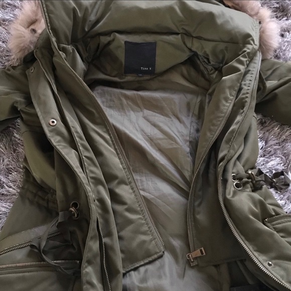 Tina K Parka Real Fur Hood Puffer size S - Picture 7 of 7